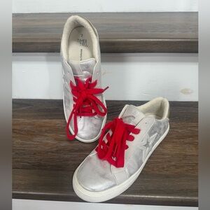 Time and Tru - Metallic Silver Star Sneakers with Red Laces - Size 7